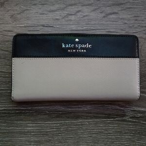 Kate Spade Black and Tan Wallet